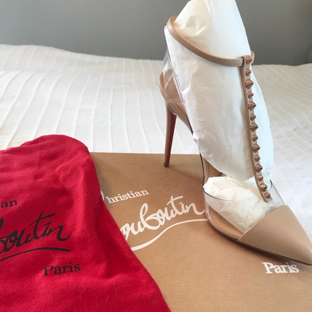 NEVER WORN Christian Louboutin Nosy Spike Heel